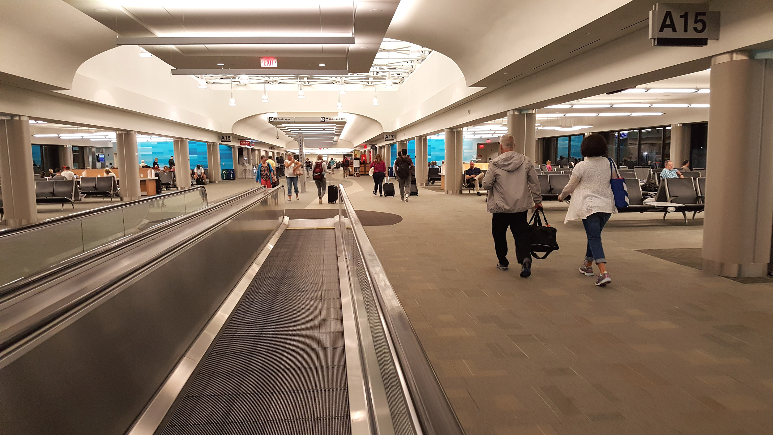 Cincinnati Airport Enhances the Customer Experience With Wearable Alerts Solution