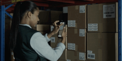 How retailers can deploy a Connected Associate program at scale