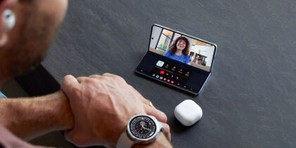 How foldable phones are empowering leaders and hybrid teams